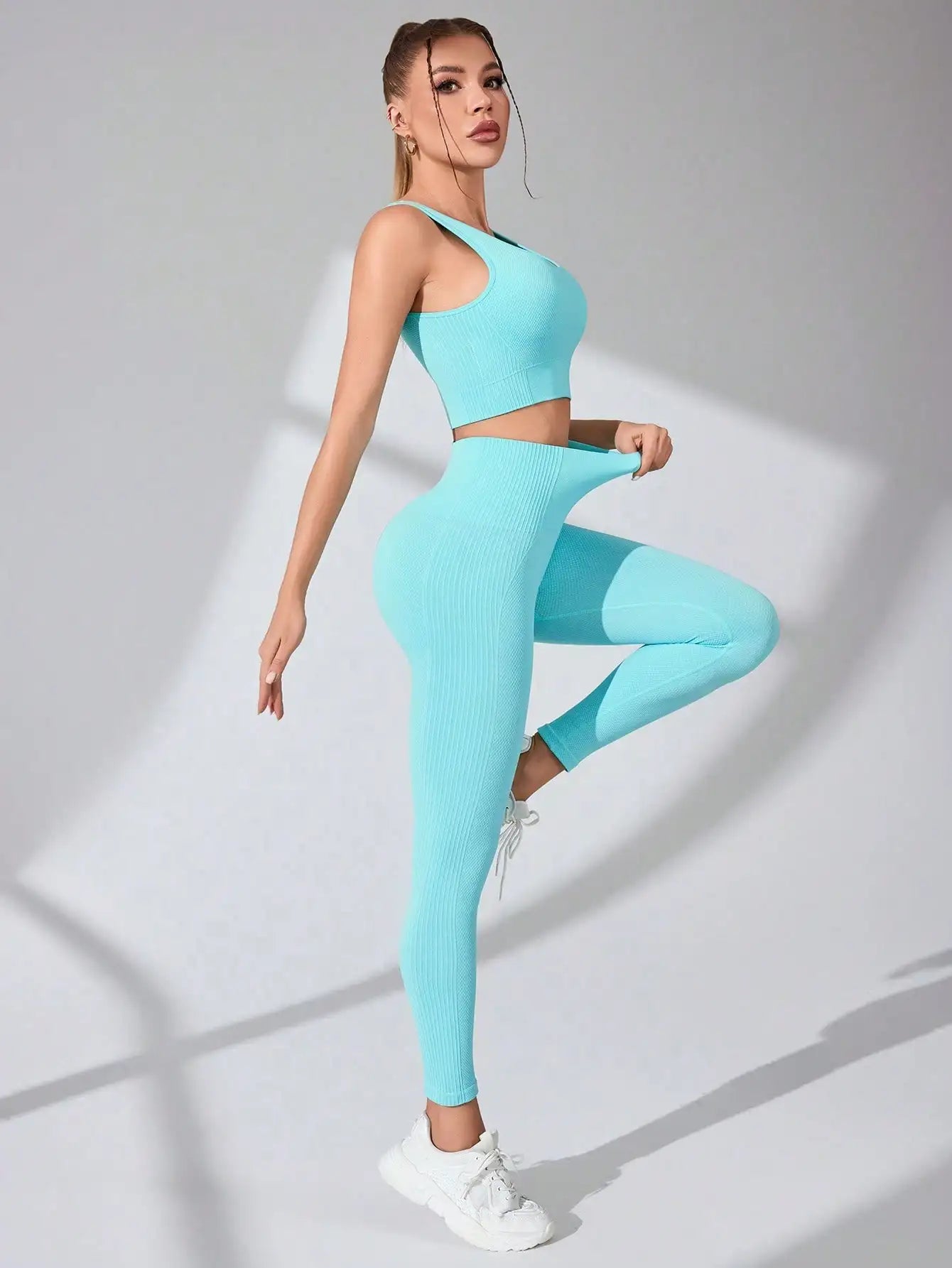 Sculpt Cross-Strap 2-Piece Active Set