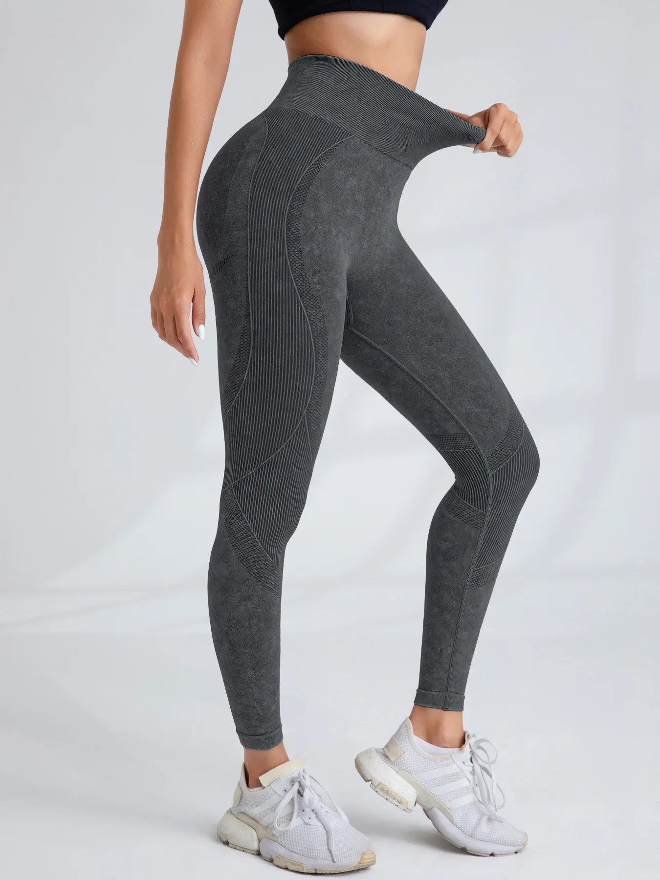 Sculpt Seamless Scrunch Leggings — Lifted Glutes, No Camel Toe