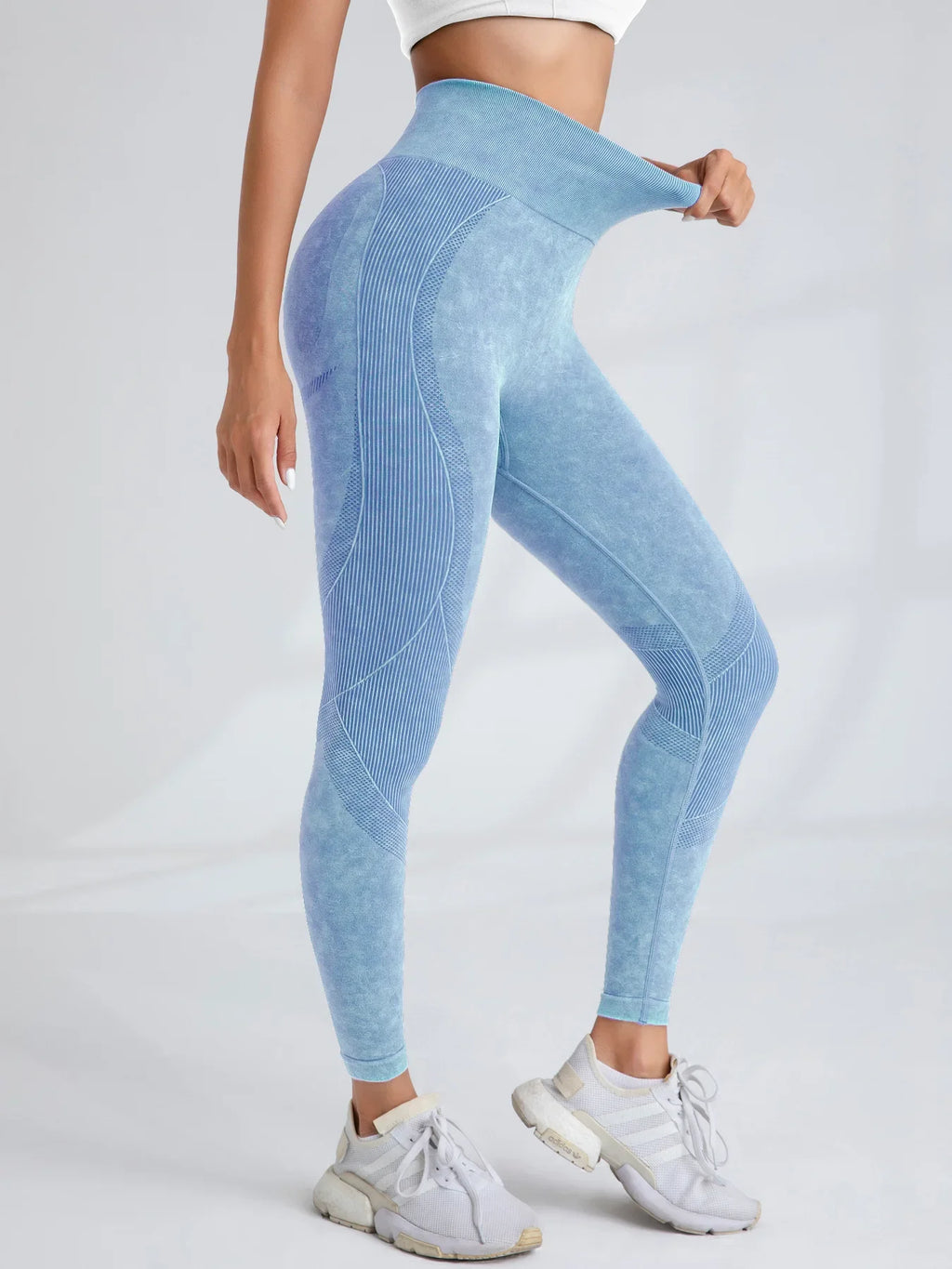 Sculpt Seamless Scrunch Leggings — Lifted Glutes, No Camel Toe